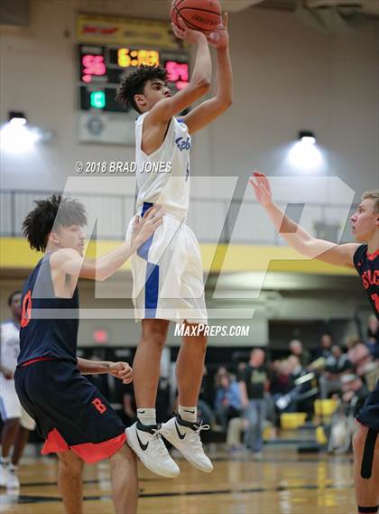 Thumbnail 1 in Lebanon vs Beech (TSSAA District 9-AAA Quarterfinal) photogallery.