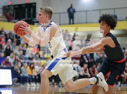 Thumbnail 1 in Lebanon vs Beech (TSSAA District 9-AAA Quarterfinal) photogallery.