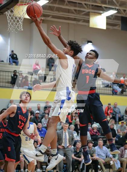 Thumbnail 2 in Lebanon vs Beech (TSSAA District 9-AAA Quarterfinal) photogallery.