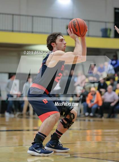 Thumbnail 1 in Lebanon vs Beech (TSSAA District 9-AAA Quarterfinal) photogallery.