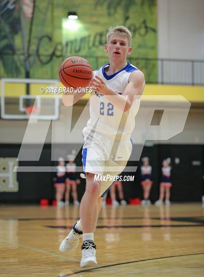 Thumbnail 1 in Lebanon vs Beech (TSSAA District 9-AAA Quarterfinal) photogallery.