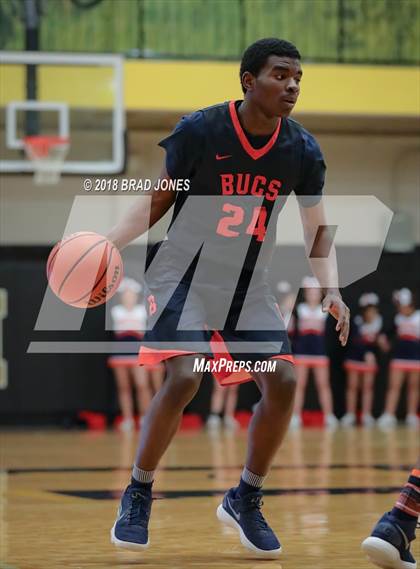 Thumbnail 2 in Lebanon vs Beech (TSSAA District 9-AAA Quarterfinal) photogallery.
