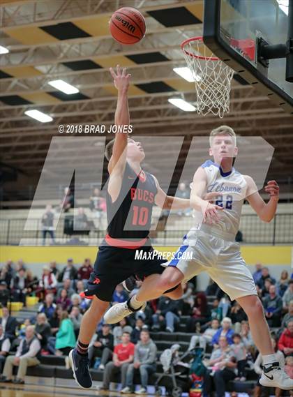 Thumbnail 1 in Lebanon vs Beech (TSSAA District 9-AAA Quarterfinal) photogallery.