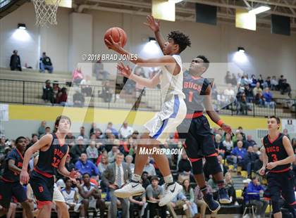 Thumbnail 1 in Lebanon vs Beech (TSSAA District 9-AAA Quarterfinal) photogallery.