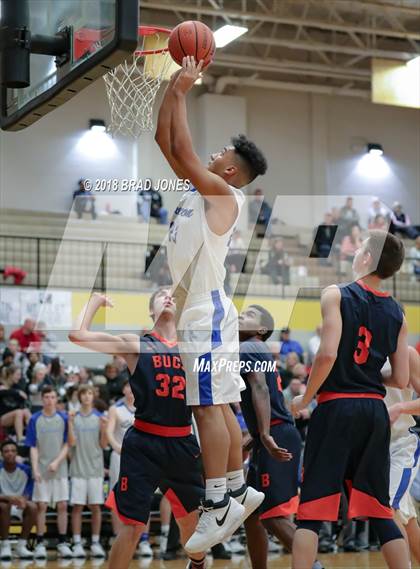 Thumbnail 1 in Lebanon vs Beech (TSSAA District 9-AAA Quarterfinal) photogallery.