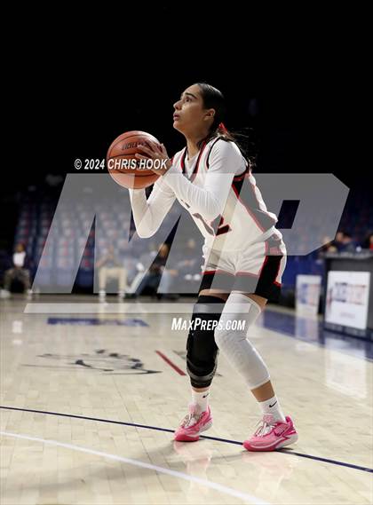 Thumbnail 2 in Palo Verde vs Rio Rico (MLK Basketball Classic) photogallery.