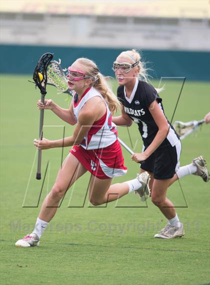 Thumbnail 2 in Charlotte Catholic vs. East Chapel Hill (NCHSAA Final) photogallery.