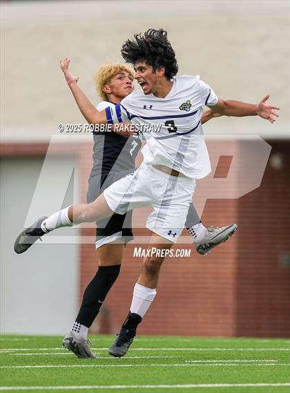 Thumbnail 3 in West Mesquite vs. Highland Park (UIL 5A D2 Regional Semifinal Playoff) photogallery.
