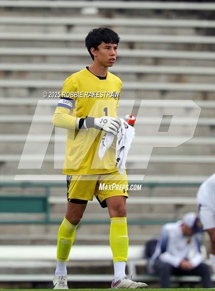 Thumbnail 3 in West Mesquite vs. Highland Park (UIL 5A D2 Regional Semifinal Playoff) photogallery.