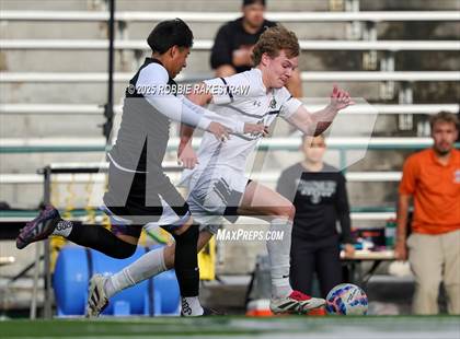 Thumbnail 2 in West Mesquite vs. Highland Park (UIL 5A D2 Regional Semifinal Playoff) photogallery.