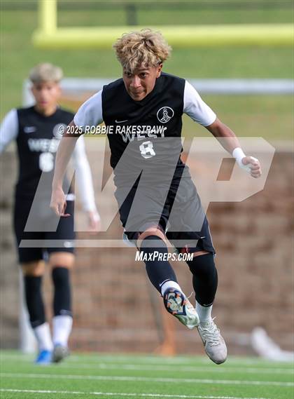 Thumbnail 2 in West Mesquite vs. Highland Park (UIL 5A D2 Regional Semifinal Playoff) photogallery.