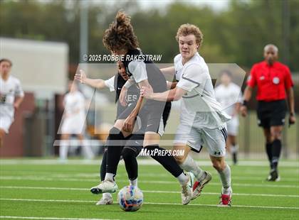 Thumbnail 2 in West Mesquite vs. Highland Park (UIL 5A D2 Regional Semifinal Playoff) photogallery.