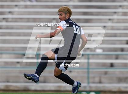 Thumbnail 2 in West Mesquite vs. Highland Park (UIL 5A D2 Regional Semifinal Playoff) photogallery.