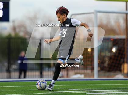 Thumbnail 3 in West Mesquite vs. Highland Park (UIL 5A D2 Regional Semifinal Playoff) photogallery.