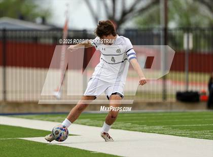 Thumbnail 2 in West Mesquite vs. Highland Park (UIL 5A D2 Regional Semifinal Playoff) photogallery.