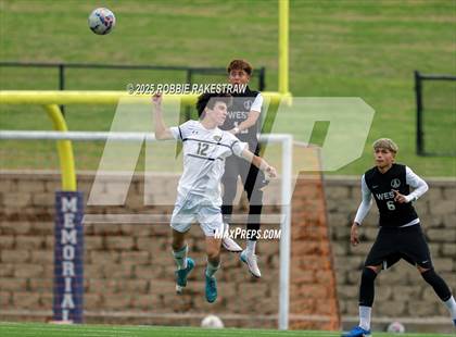 Thumbnail 3 in West Mesquite vs. Highland Park (UIL 5A D2 Regional Semifinal Playoff) photogallery.