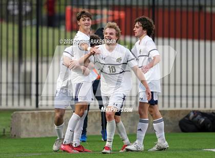 Thumbnail 3 in West Mesquite vs. Highland Park (UIL 5A D2 Regional Semifinal Playoff) photogallery.