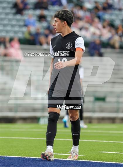 Thumbnail 1 in West Mesquite vs. Highland Park (UIL 5A D2 Regional Semifinal Playoff) photogallery.