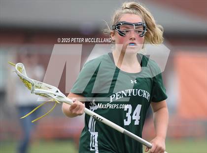 Thumbnail 3 in Pentucket Regional vs Ipswich (MIAA Division 4 Round of 8) photogallery.