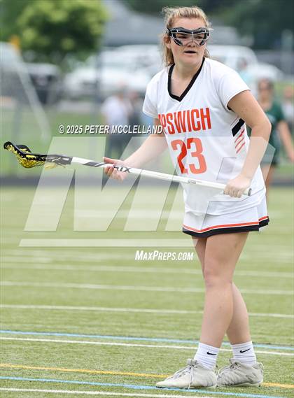 Thumbnail 2 in Pentucket Regional vs Ipswich (MIAA Division 4 Round of 8) photogallery.