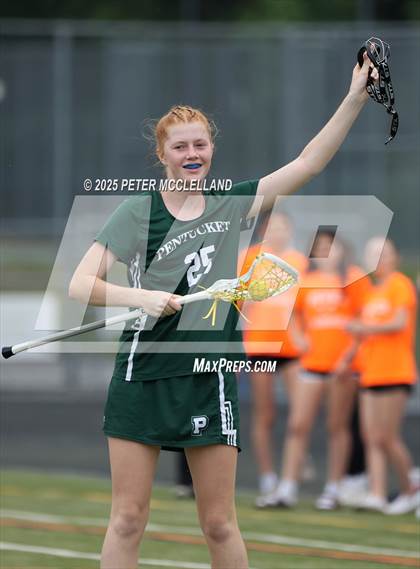 Thumbnail 1 in Pentucket Regional vs Ipswich (MIAA Division 4 Round of 8) photogallery.