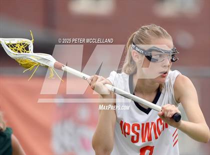 Thumbnail 2 in Pentucket Regional vs Ipswich (MIAA Division 4 Round of 8) photogallery.