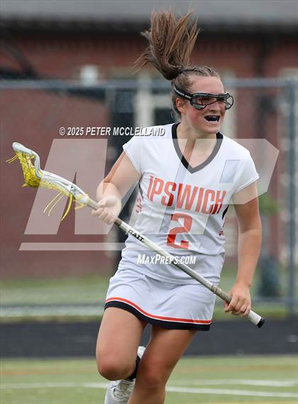 Thumbnail 2 in Pentucket Regional vs Ipswich (MIAA Division 4 Round of 8) photogallery.