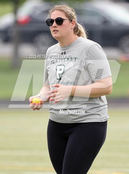 Thumbnail 2 in Pentucket Regional vs Ipswich (MIAA Division 4 Round of 8) photogallery.