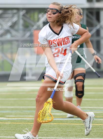 Thumbnail 2 in Pentucket Regional vs Ipswich (MIAA Division 4 Round of 8) photogallery.