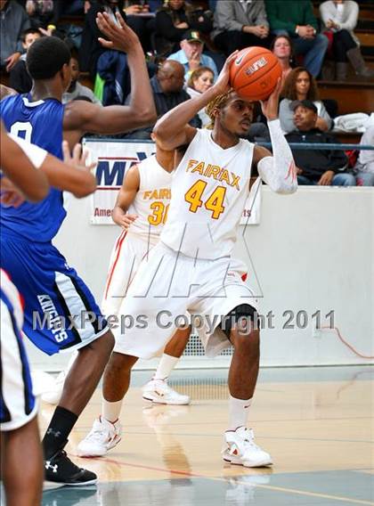 Thumbnail 3 in Fairfax vs. Price (The Tournament) photogallery.