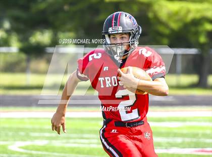Thumbnail 3 in Lawrenceburg @ East Central photogallery.