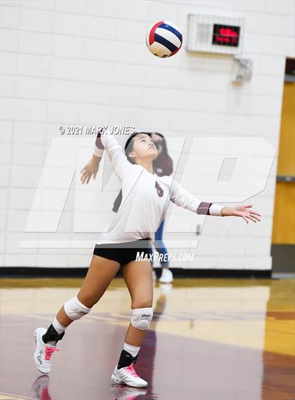Thumbnail 1 in Chandler Prep vs. Trivium Prep (AIA 2A Semifinal) photogallery.