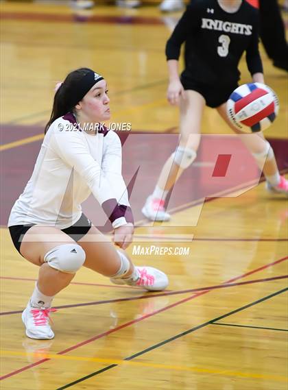 Thumbnail 2 in Chandler Prep vs. Trivium Prep (AIA 2A Semifinal) photogallery.