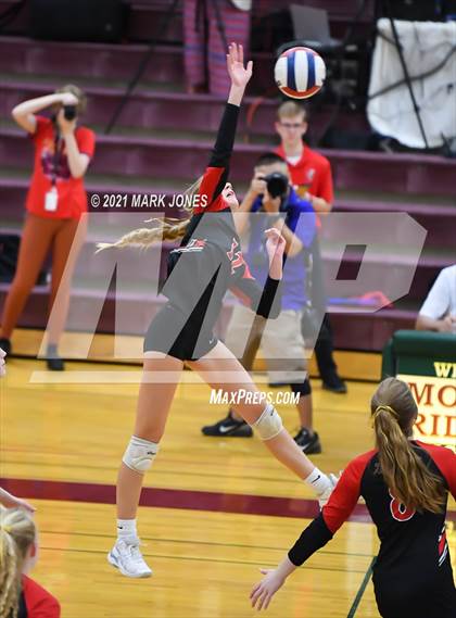 Thumbnail 3 in Chandler Prep vs. Trivium Prep (AIA 2A Semifinal) photogallery.