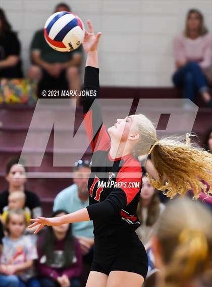 Thumbnail 3 in Chandler Prep vs. Trivium Prep (AIA 2A Semifinal) photogallery.