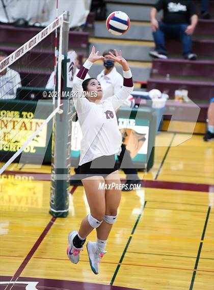 Thumbnail 2 in Chandler Prep vs. Trivium Prep (AIA 2A Semifinal) photogallery.