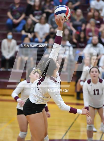Thumbnail 1 in Chandler Prep vs. Trivium Prep (AIA 2A Semifinal) photogallery.