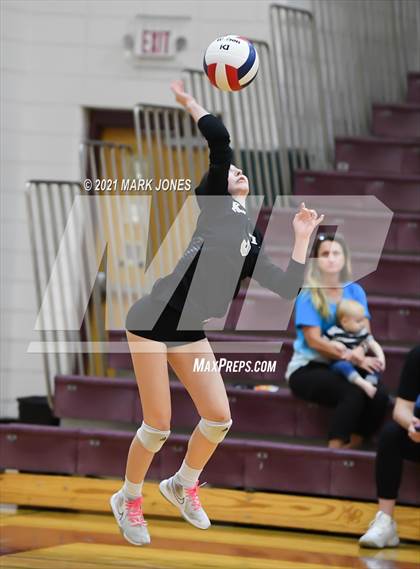 Thumbnail 3 in Chandler Prep vs. Trivium Prep (AIA 2A Semifinal) photogallery.