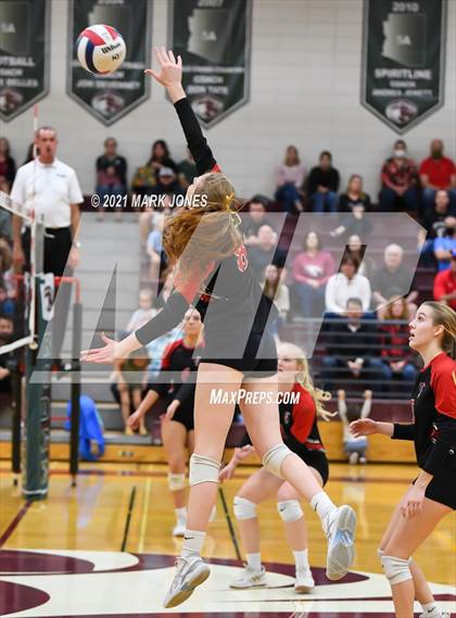 Thumbnail 3 in Chandler Prep vs. Trivium Prep (AIA 2A Semifinal) photogallery.