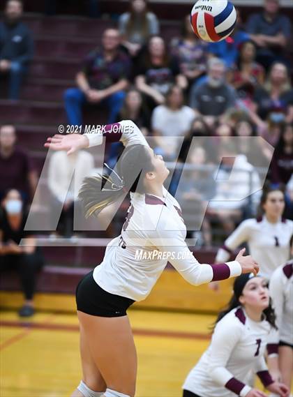 Thumbnail 2 in Chandler Prep vs. Trivium Prep (AIA 2A Semifinal) photogallery.
