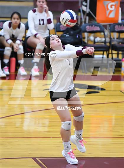 Thumbnail 2 in Chandler Prep vs. Trivium Prep (AIA 2A Semifinal) photogallery.