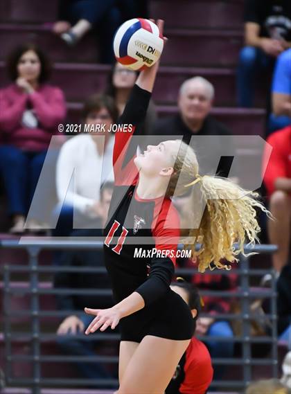 Thumbnail 3 in Chandler Prep vs. Trivium Prep (AIA 2A Semifinal) photogallery.
