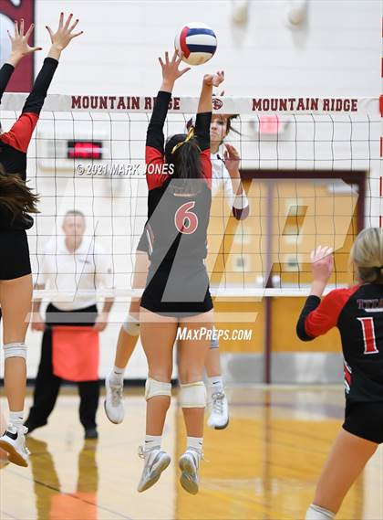 Thumbnail 3 in Chandler Prep vs. Trivium Prep (AIA 2A Semifinal) photogallery.