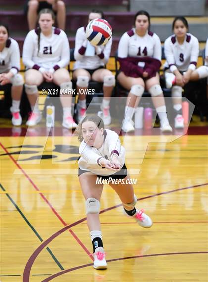 Thumbnail 2 in Chandler Prep vs. Trivium Prep (AIA 2A Semifinal) photogallery.