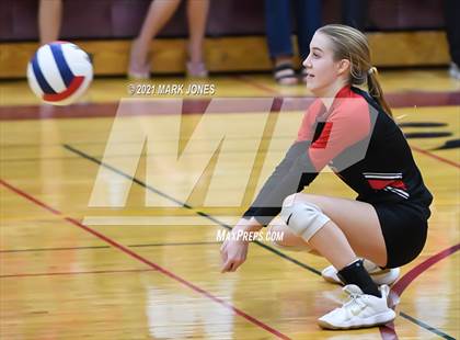 Thumbnail 1 in Chandler Prep vs. Trivium Prep (AIA 2A Semifinal) photogallery.