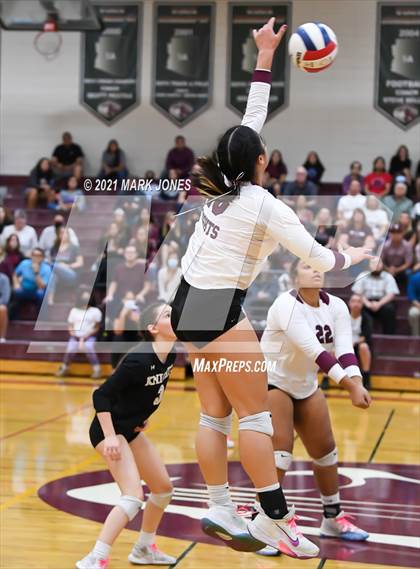 Thumbnail 2 in Chandler Prep vs. Trivium Prep (AIA 2A Semifinal) photogallery.