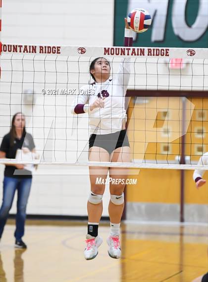 Thumbnail 2 in Chandler Prep vs. Trivium Prep (AIA 2A Semifinal) photogallery.