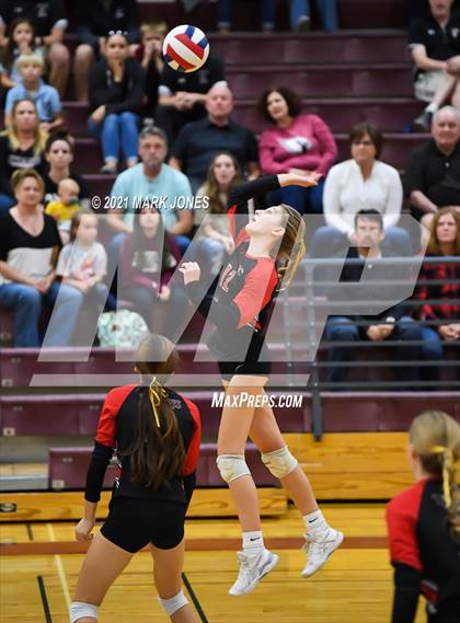 Thumbnail 3 in Chandler Prep vs. Trivium Prep (AIA 2A Semifinal) photogallery.