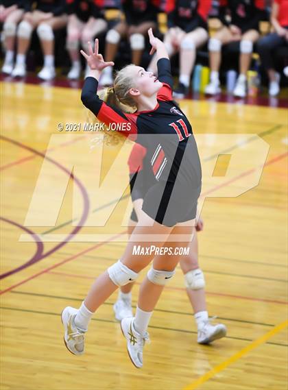 Thumbnail 2 in Chandler Prep vs. Trivium Prep (AIA 2A Semifinal) photogallery.