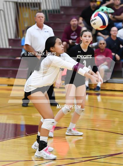 Thumbnail 3 in Chandler Prep vs. Trivium Prep (AIA 2A Semifinal) photogallery.